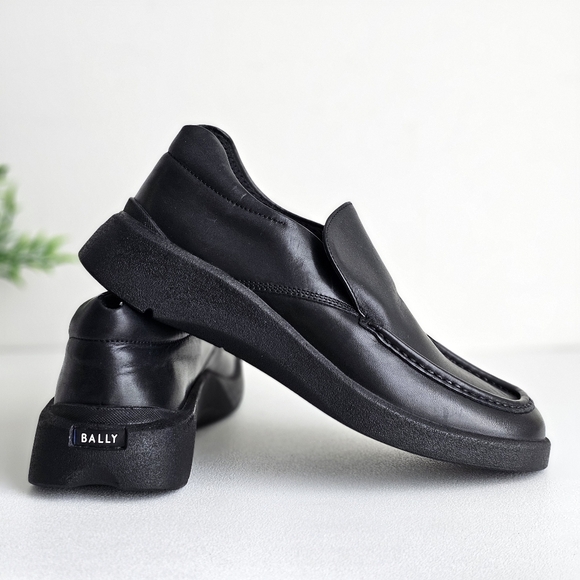 Bally Men’s Black Leather Loafers US 8 Made in Portugal VTG Luxury - Like NEW